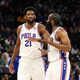 Joel Embiid (l.) and James Harden